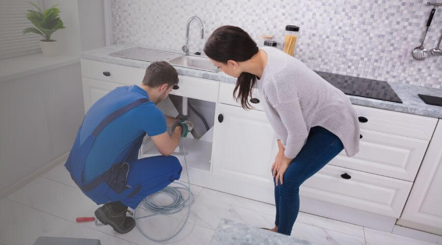 Expert burst pipe repair services in Morenci, MI